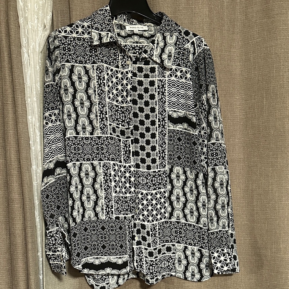 Rose & Olive Black and White Patterned Men's Shirt
